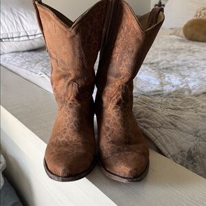 Old Gringo Tan Cowboy Boots